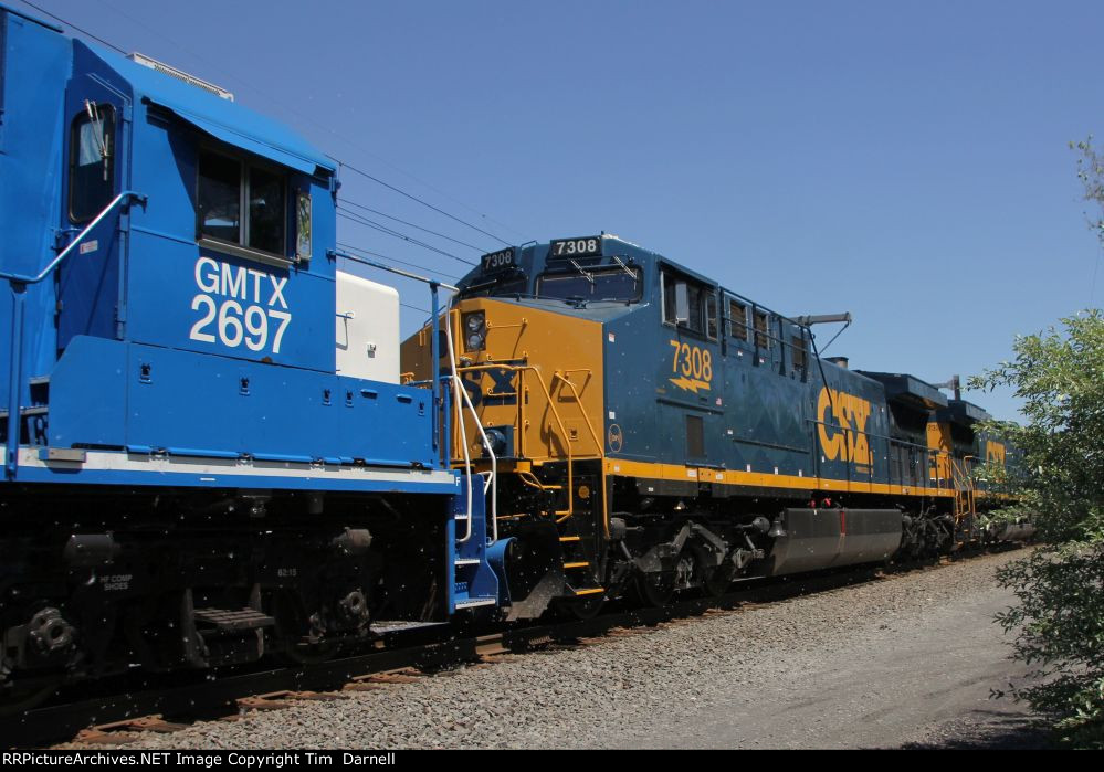 CSX 7308 on M410